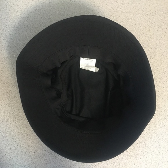 Unisex Columbia Bucket Hat. Black and White. NWT. - Picture 2 of 5